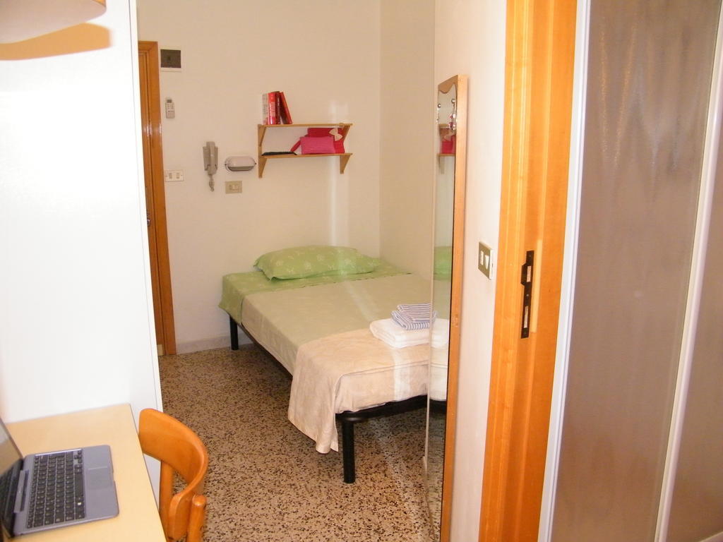 Hotel Nuovo Fiore กัตตอลิกา ห้อง รูปภาพ