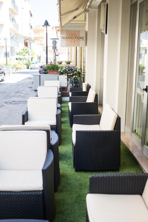 Hotel Nuovo Fiore กัตตอลิกา ภายนอก รูปภาพ