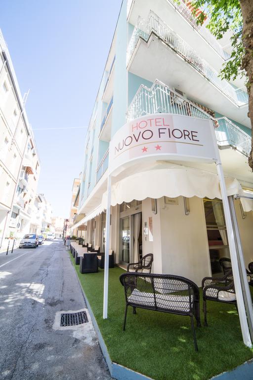 Hotel Nuovo Fiore กัตตอลิกา ภายนอก รูปภาพ