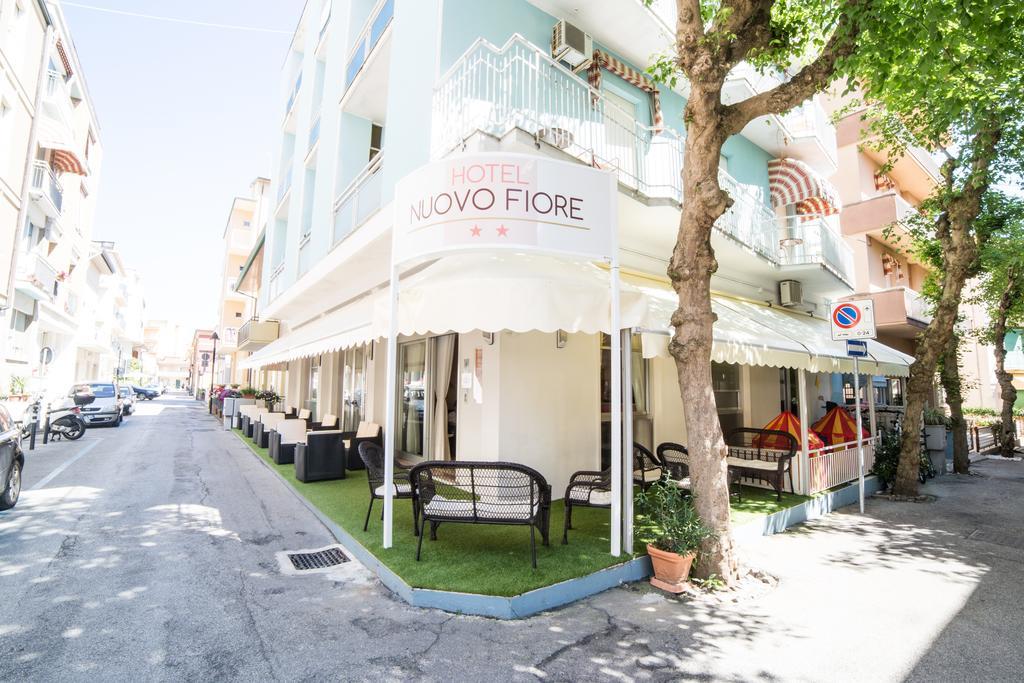 Hotel Nuovo Fiore กัตตอลิกา ภายนอก รูปภาพ